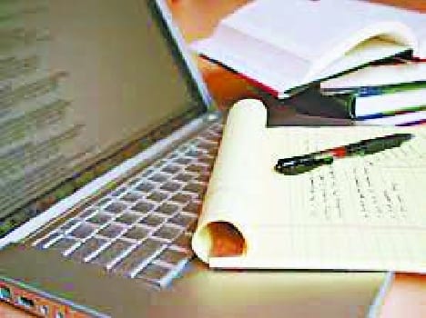 muradabad's AAKASH is new computer genius