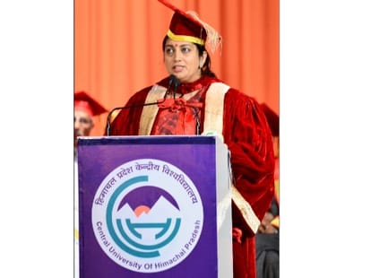 hrd minister smriti irani hits out at rahul gandhi
