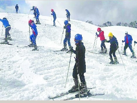 Klia Top skiing on Monday