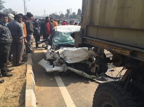 five died, in road accident