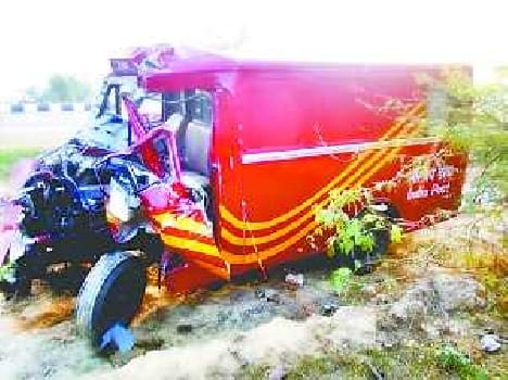 two died in accident