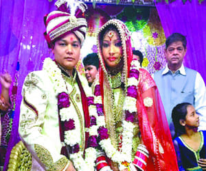 Muslim couple Reared son of a Hindu, wedding by hindu traditions