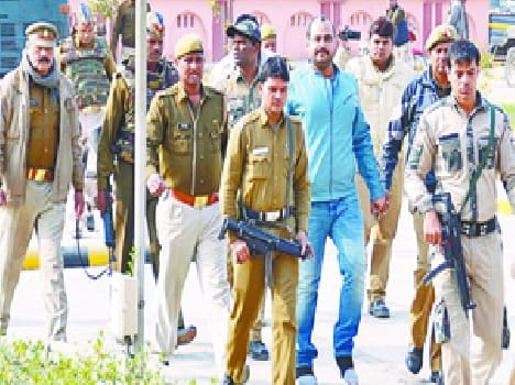 Sunil Rathi gang's two members picked 