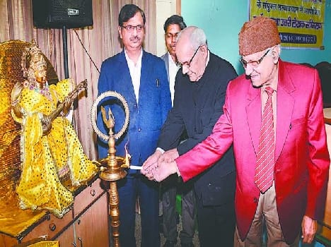 Non-Hindi language will be added to the Hindi-word dictionary
