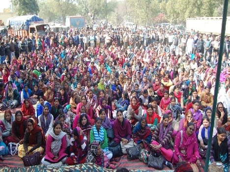 The performance by teachers at the district headquarters
