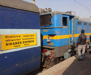 loot in bikaner express