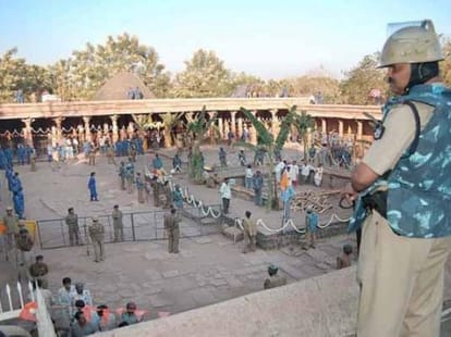 Tension in dhar madhya pradesh on vasant panchmi