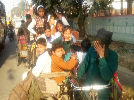 The lives of school children Rickshaws are messing
