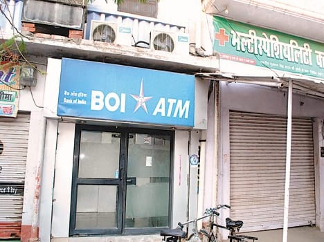 ATM vendor shoot 4.5 million looted