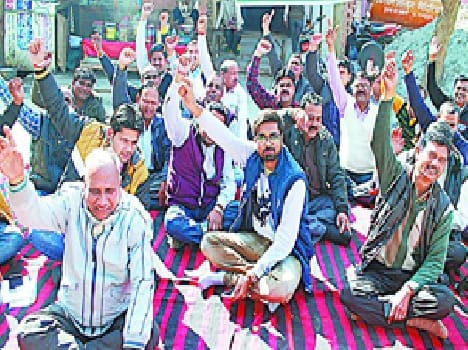 Collectorate on the performance, staged