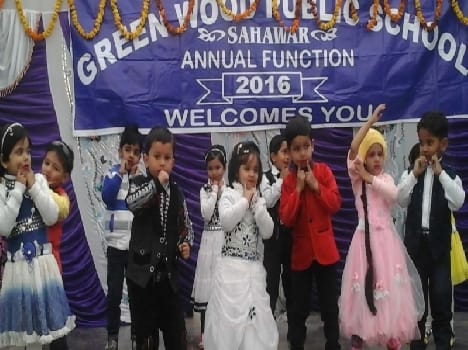 The cultural presentation of the Annual Students