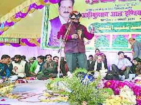 ... Ghazals, bhajans abandon galib and Kabir