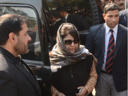 mehbooba meat with party leader