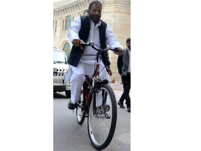 Police is searching for SP MLA cycle.