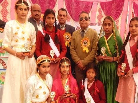punita became best student award.