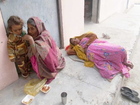 one pregnent lady was waiting cue for many hours 