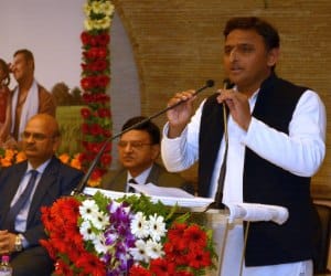 Akhilesh Yadav inaugrates rajasav sanhita.