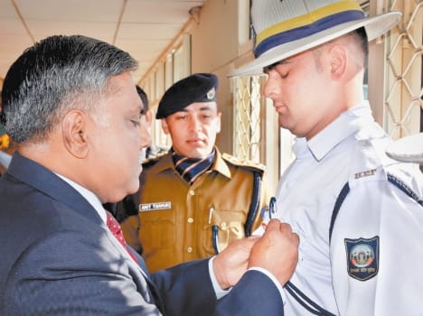 army honoured traffic police constable rakesh in shimla