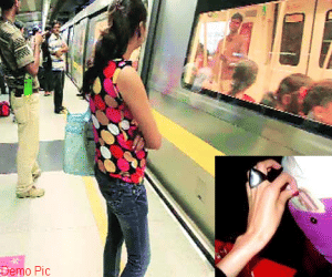 Police arrested the girl in the subway offering Jebtrashi.