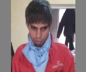 doon police caught thief with jewellery.
