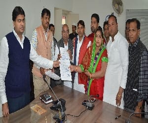 certificate given to dhaulana and garah block pramukh