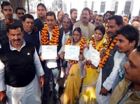 Three of seven seats on the SP, three independents win