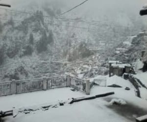 snowfall in chakrata uttarakhand.