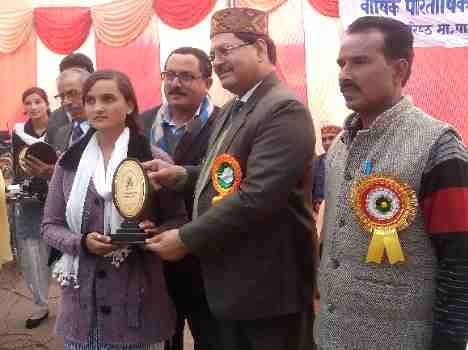 annual finction swarghat school.