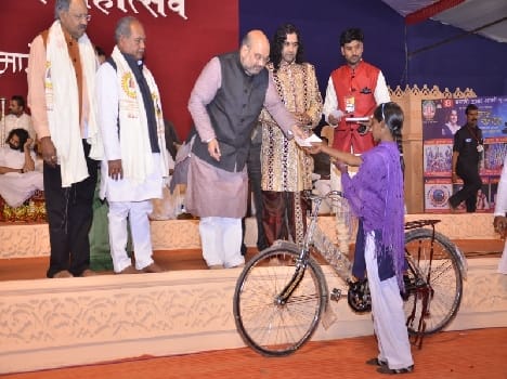 bjp presedent amit shah in vrindavan