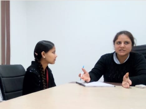 himachal board topper sonika free education in college.