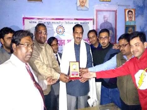 Dignitaries honored the Citizen Group
