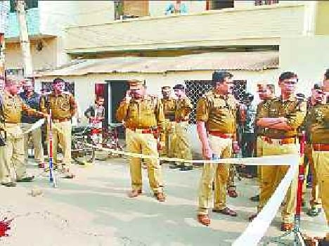 daylight murder of munim