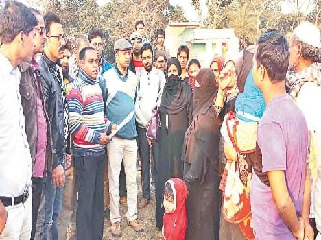 bsp workers in fever of peaple of doongarpur