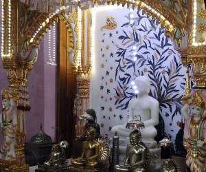 Burglars target Jain temple built, the teen admitted Transplant.