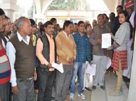 Seed vendor and product performance committee