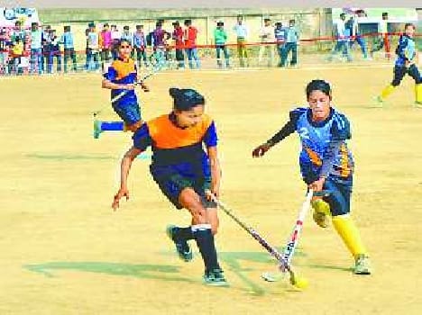 Jhansi and Meerut hostel team won