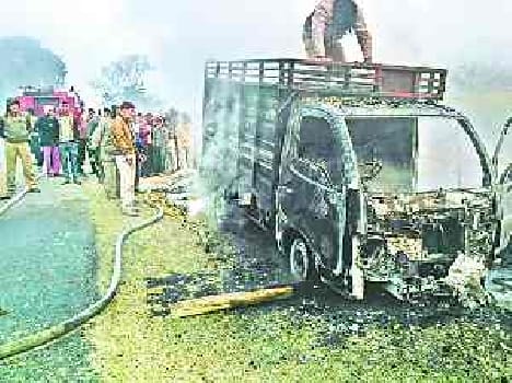 The collision killed three women loaders