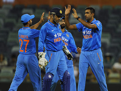 LIVE: India vs Sri lanka, 3rd T20 Match