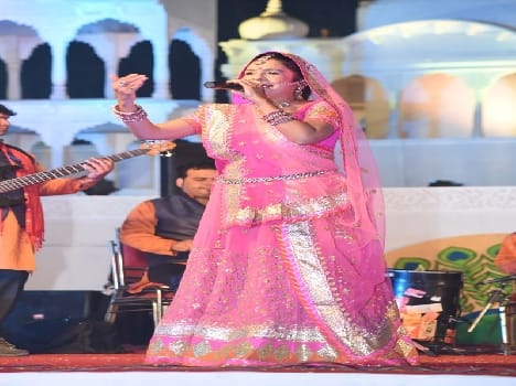 malini awasthi's performancie in vrindavan