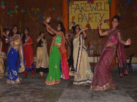 Farewell party girl students made a bang