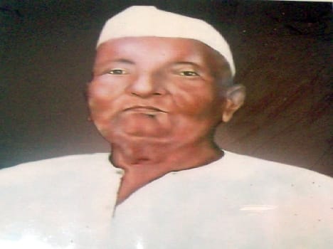 Vanshidhar mirror shows compositions of farmers