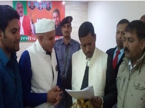 The Minister met the rail movement Member