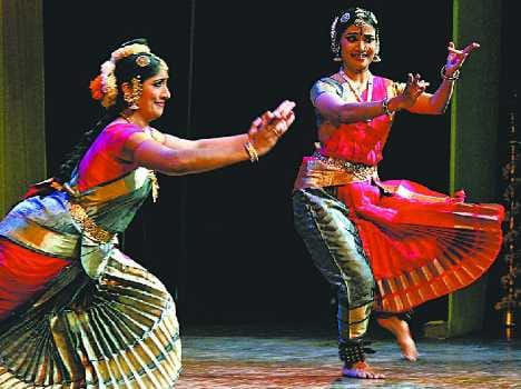 doctor sisters classical dance performance in chandigarh