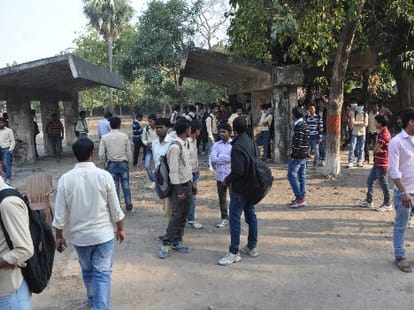 Students got beaten in lucknow.
