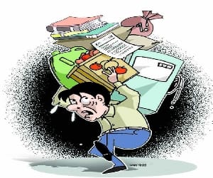 Gram Panchayat Secretaries eyes fixed on the Fund's budget