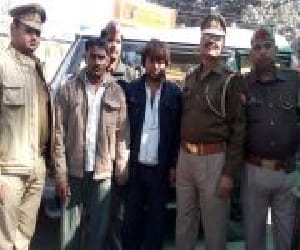 Running firing Two animal traffickers cede its
