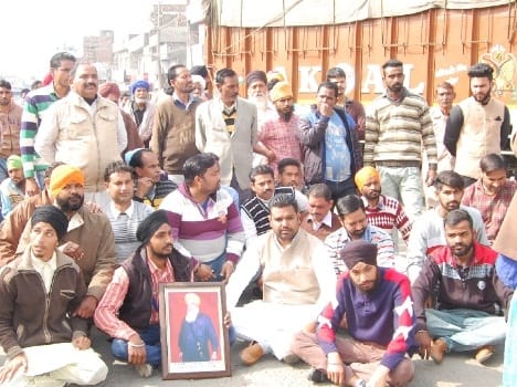 jam, parents, ajjet singh, protest, death