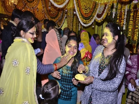 holi in brij