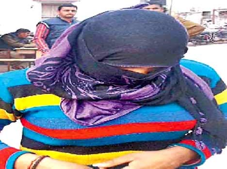 sex racket in Rampur, police arrested 9 with 4 girls