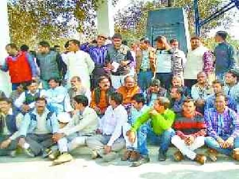 journalists demonstrated in protest against the killing of fellow